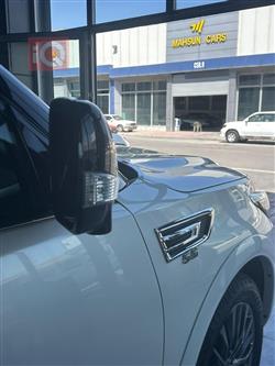 إنفينيتي QX80